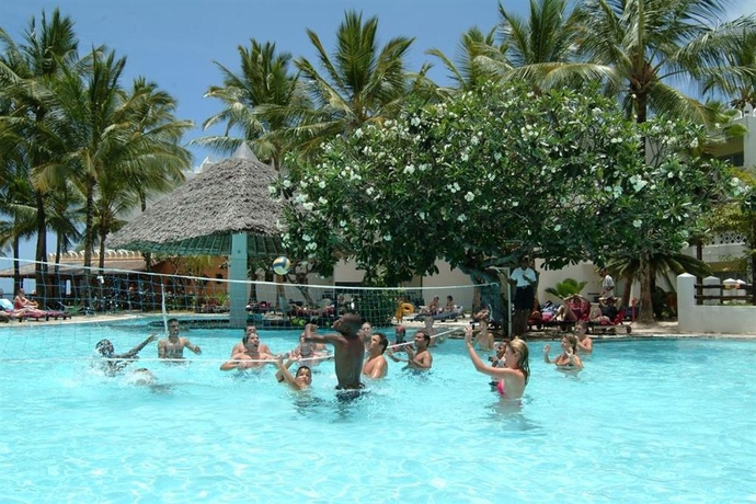 Imagen de la piscina del Hotel Bamburi Beach - All Inclusive. Foto 14