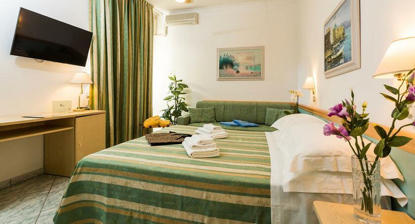 Imagen general del Hotel Bamby, Pinarella di Cervia. Foto 13