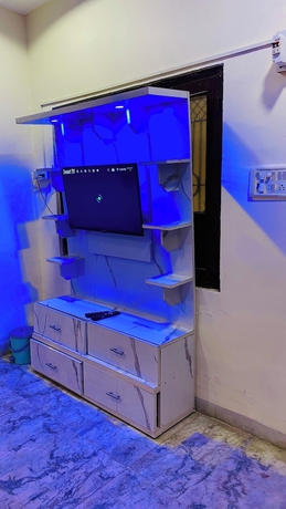 Imagen de la habitación del Hotel Bamleshwari. Foto 5