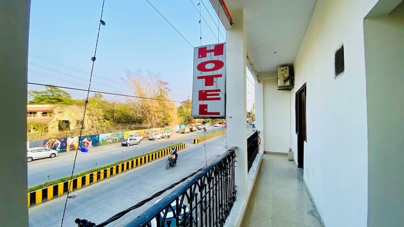 Imagen general del Hotel Bamleshwari. Foto 1