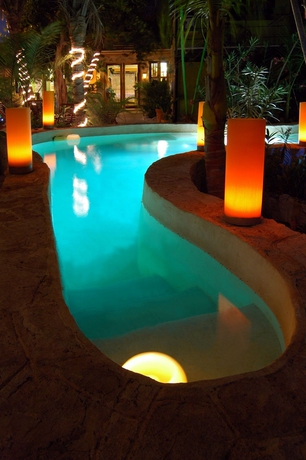 Imagen de la piscina del Hotel B&B - 5th Avenue, Playa del Carmen. Foto 16