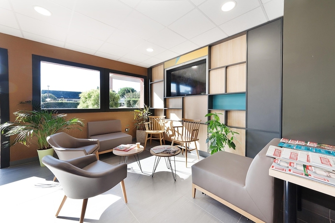 Imagen de los interiores del Hotel B&B Albi. Foto 18