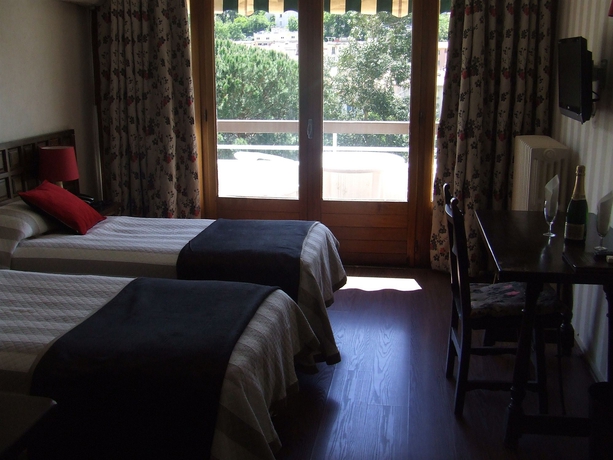 Imagen de la habitación del Hotel B&B Am&eacute;lie-les-bains Centre. Foto 2