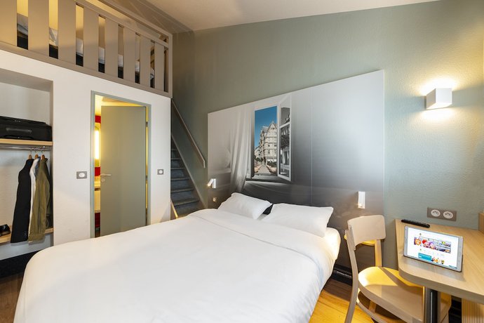Imagen de la habitación del Hotel B&B Angers 1 Beaucouz&eacute;. Foto 5