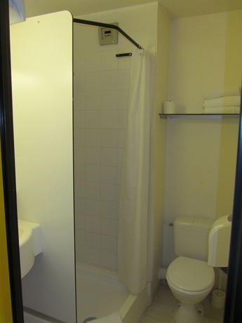 Imagen de la habitación del Hotel B&B Angers Parc Expos. Foto 8