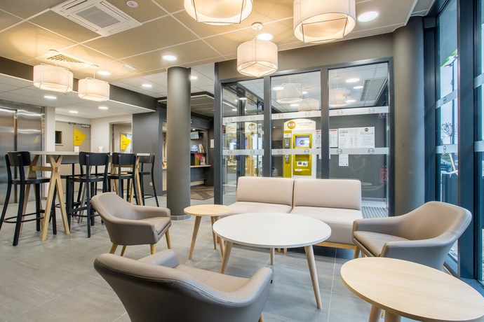 Imagen de los interiores del Hotel B&B Annemasse St Cergues. Foto 17