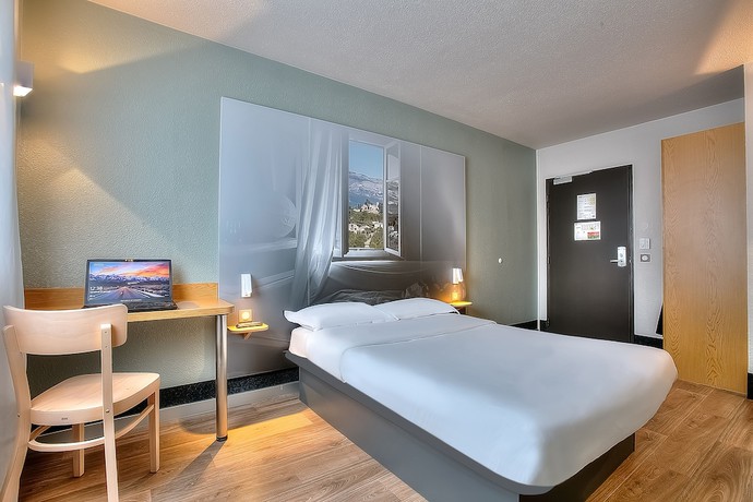 Imagen de la habitación del Hotel B&B Antibes Sophia Antipolis. Foto 5
