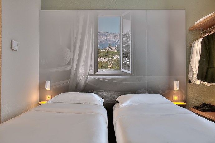 Imagen de la habitación del Hotel B&B Antibes Sophia Antipolis. Foto 12