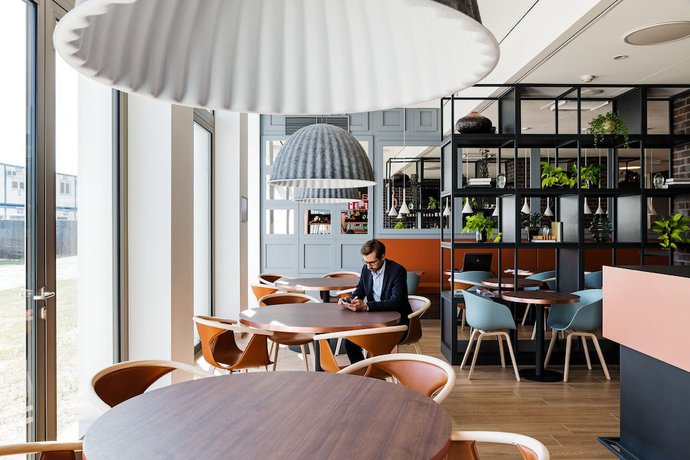 Imagen de los interiores del Hotel B&B Antwerpen Zuid. Foto 19