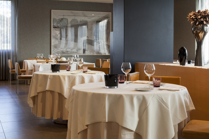 Imagen del bar/restaurante del Hotel B&B Arezzo. Foto 6