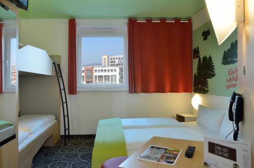 Imagen de la habitación del Hotel B&B Aschaffenburg. Foto 20