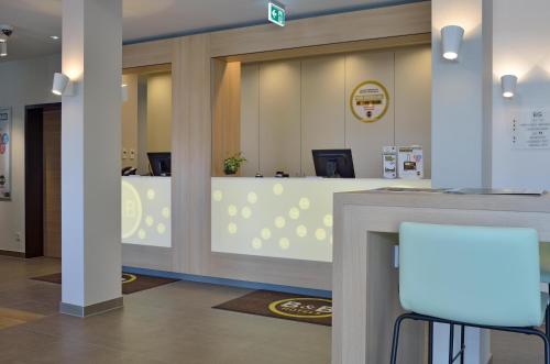 Imagen general del Hotel B&B Aschaffenburg. Foto 11