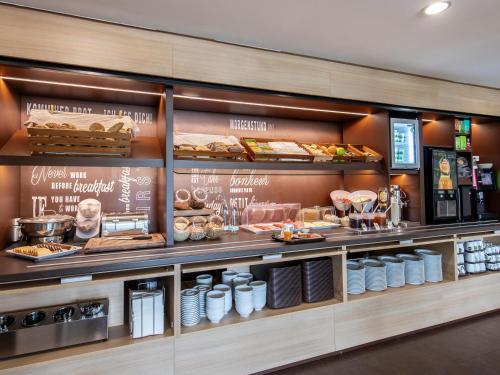 Imagen general del Hotel B&B Augsburg-Süd. Foto 11