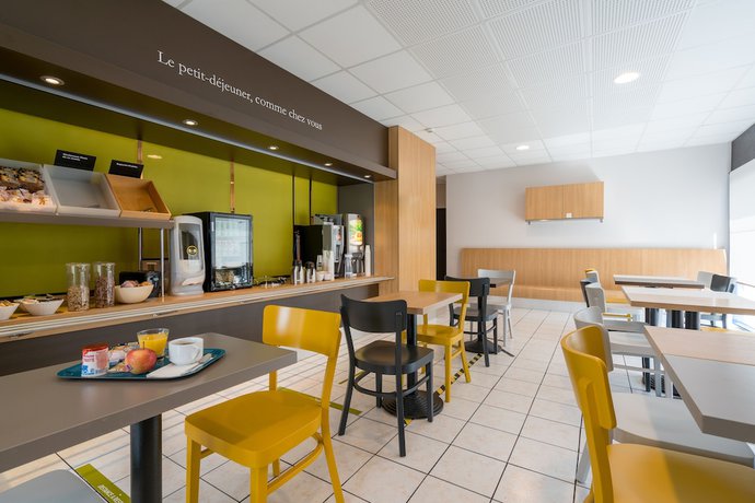 Imagen del bar/restaurante del Hotel B&B Auray Carnac, Kerbois. Foto 3