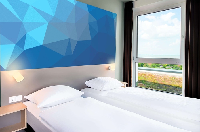 Imagen de la habitación del Hotel B&B Bad-Hersfeld. Foto 4