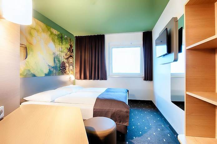 Imagen de la habitación del Hotel B&B Baden-Airpark. Foto 5