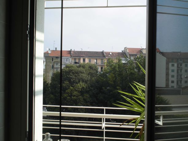 Imagen de los interiores del Hotel B&B Bal&ocirc;n. Foto 8