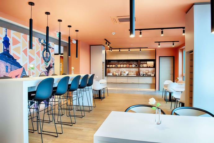 Imagen del bar/restaurante del Hotel B&B Bamberg. Foto 3