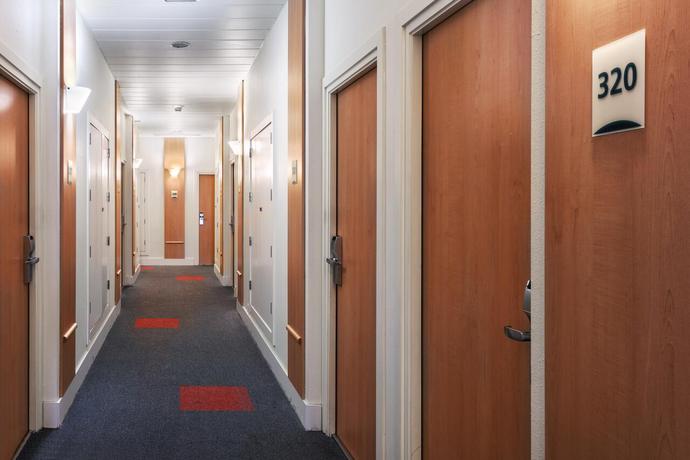 Imagen de los interiores del Hotel B&B Barcelona Mataró. Foto 16