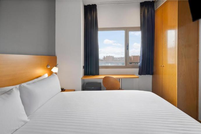 Imagen de la habitación del Hotel B&B Barcelona Mollet Porta De Gallecs. Foto 7