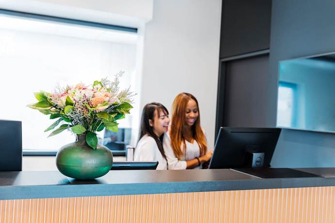 Imagen de los interiores del Hotel B&B Basel. Foto 17