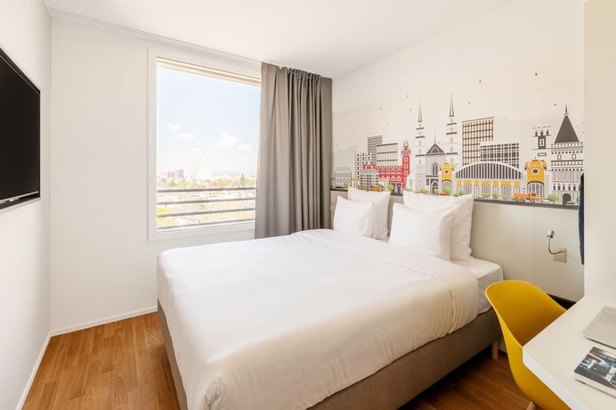 Imagen de la habitación del Hotel B&B Basel. Foto 11