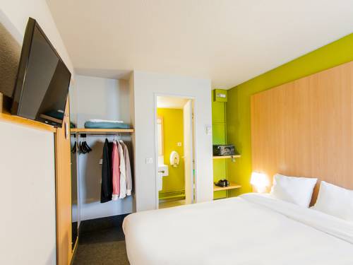 Imagen de la habitación del Hotel B&B Bayonne. Foto 9