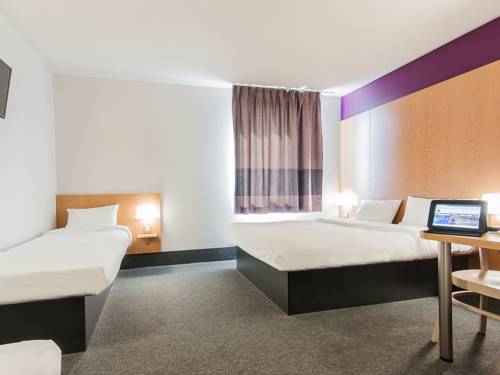 Imagen de la habitación del Hotel B&B Bayonne Tarnos. Foto 10