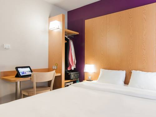 Imagen de la habitación del Hotel B&B Bayonne Tarnos. Foto 12