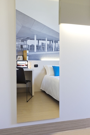Imagen de la habitación del Hotel B&B Bergamo. Foto 6
