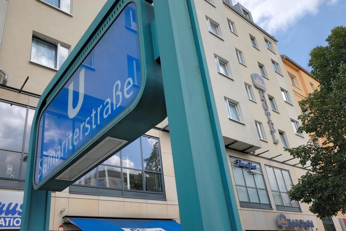 Imagen de los exteriores del Hotel B&B Berlin City-Ost. Foto 14