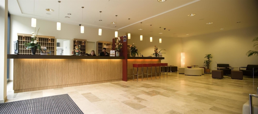 Imagen de los interiores del Hotel B&B Berlin City-Ost. Foto 16