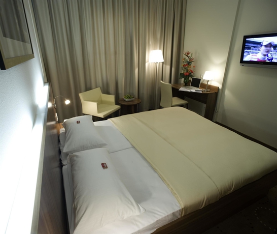 Imagen de la habitación del Hotel B&B Berlin City-Ost. Foto 8