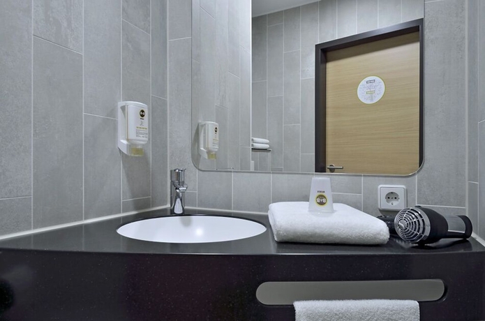 Imagen de la habitación del Hotel B&B Berlin-dreilinden. Foto 15