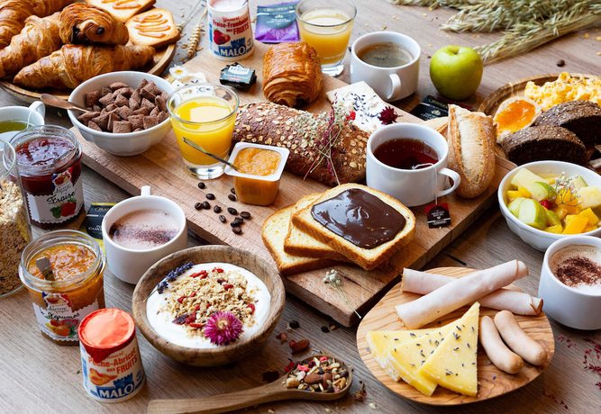 Imagen del bar/restaurante del Hotel B&B Besançon Valentin. Foto 3