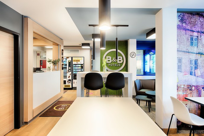 Imagen de los interiores del Hotel B&B Bielefeld-Ost. Foto 20