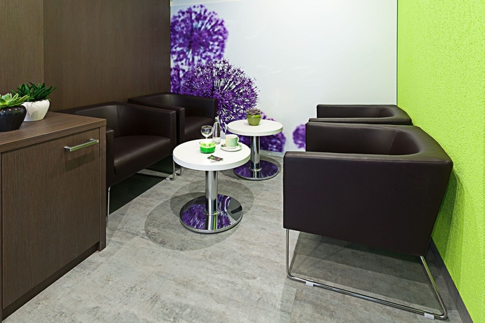 Imagen de los interiores del Hotel B&B Bochum Hbf-Nord. Foto 16