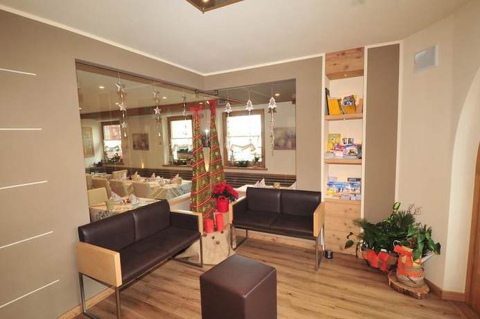 Imagen de los interiores del Hotel B&B Bondi. Foto 20