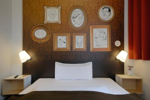 Imagen de la habitación del Hotel B&B Bonn-West. Foto 6