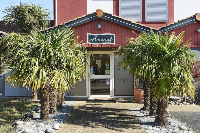 Imagen de los interiores del Hotel B&B Bordeaux Le Haillan. Foto 18