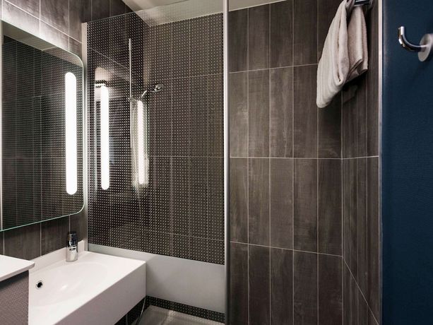 Imagen de la habitación del Hotel B&B Bordeaux M&eacute;rignac Cadera A&eacute;roport. Foto 12