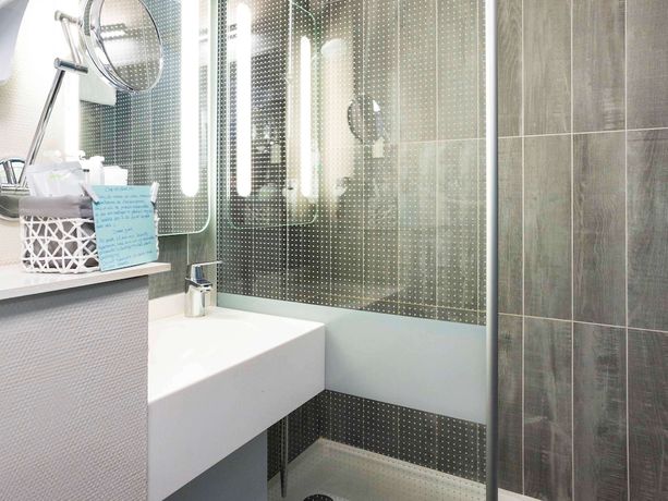 Imagen de la habitación del Hotel B&B Bordeaux M&eacute;rignac Cadera A&eacute;roport. Foto 14