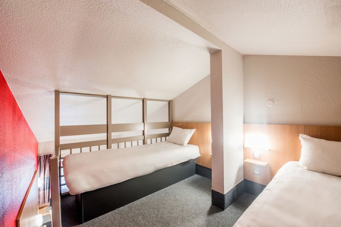 Imagen de la habitación del Hotel B&B Brest Kergaradec Aéroport. Foto 12