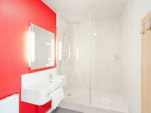 Imagen de la habitación del Hotel B&B Brest Port Du Moulin Blanc. Foto 5