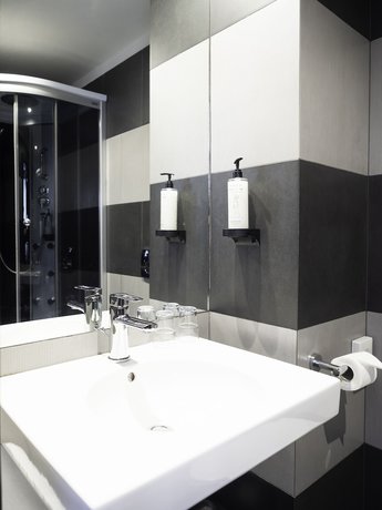 Imagen de la habitación del Hotel B&B Bytom. Foto 11