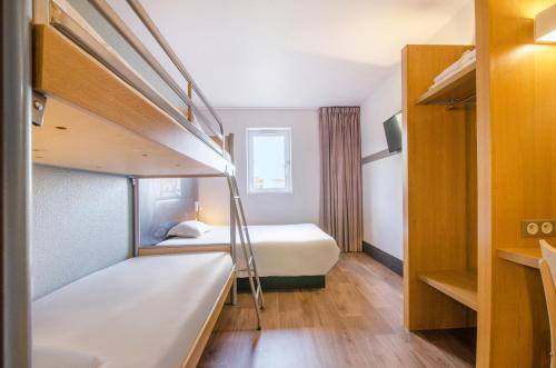 Imagen de la habitación del Hotel B&B CHARTRES Le Coudray. Foto 7