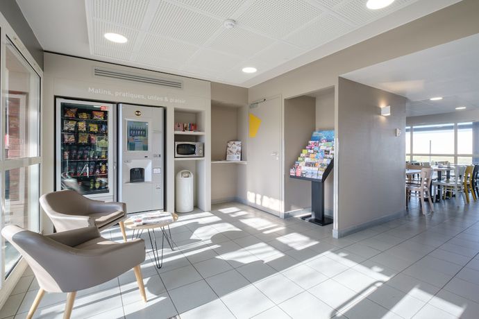 Imagen de los interiores del Hotel B&B Calais Coquelles Tunnel Sous La Manche. Foto 14