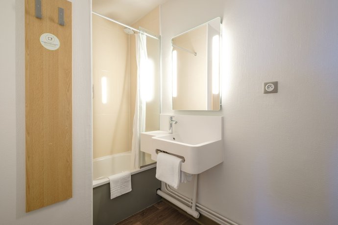 Imagen de la habitación del Hotel B&B Calais Coquelles Tunnel Sous La Manche. Foto 9