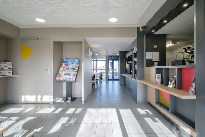 Imagen de los interiores del Hotel B&B Calais Coquelles Tunnel Sous La Manche. Foto 19