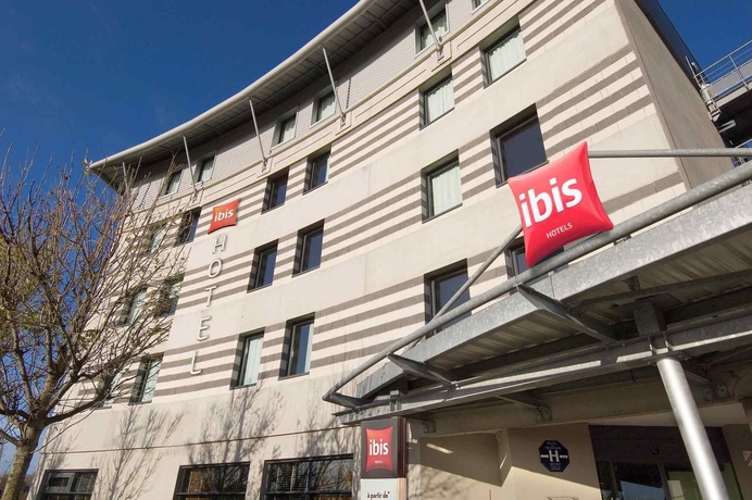 Imagen general del Hotel B&B Calais Terminal Cité de L Europe 3 étoiles. Foto 4